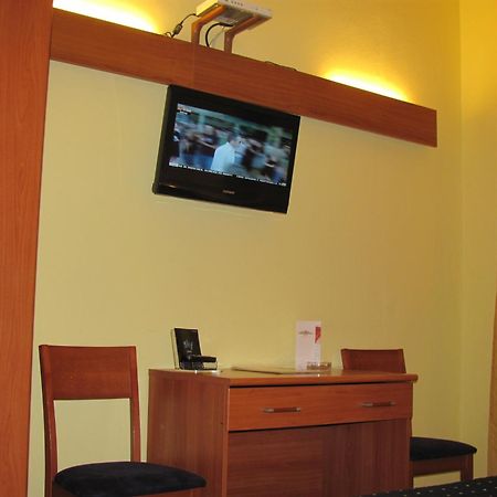 Albergo Hotel Giardino Desio Exterior photo