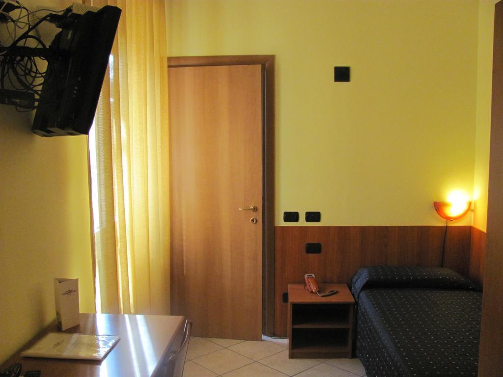 Albergo Hotel Giardino Desio Room photo